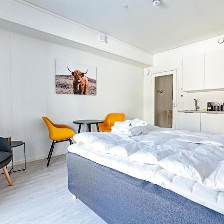 Stylish And Serviced Studio Apartment In Lofoten Svolvær Zewnętrze zdjęcie